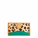 Wisewallet Soruka Recycledleatherwallet 070726 (5) Green animal print recycled leather wallet with zip coin pocket by Soruka