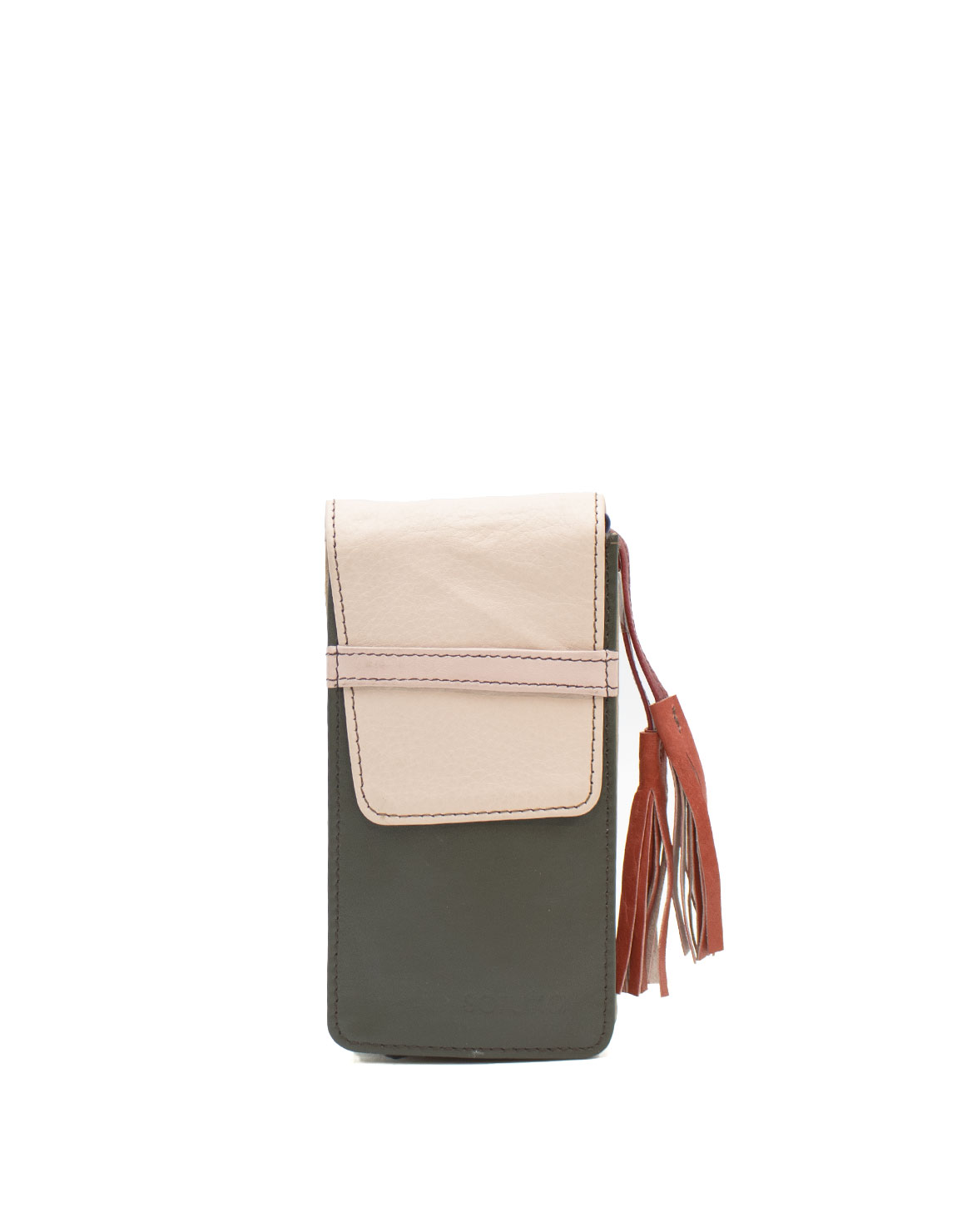 Boon_recycledleather_19_01_26 (4).jpg