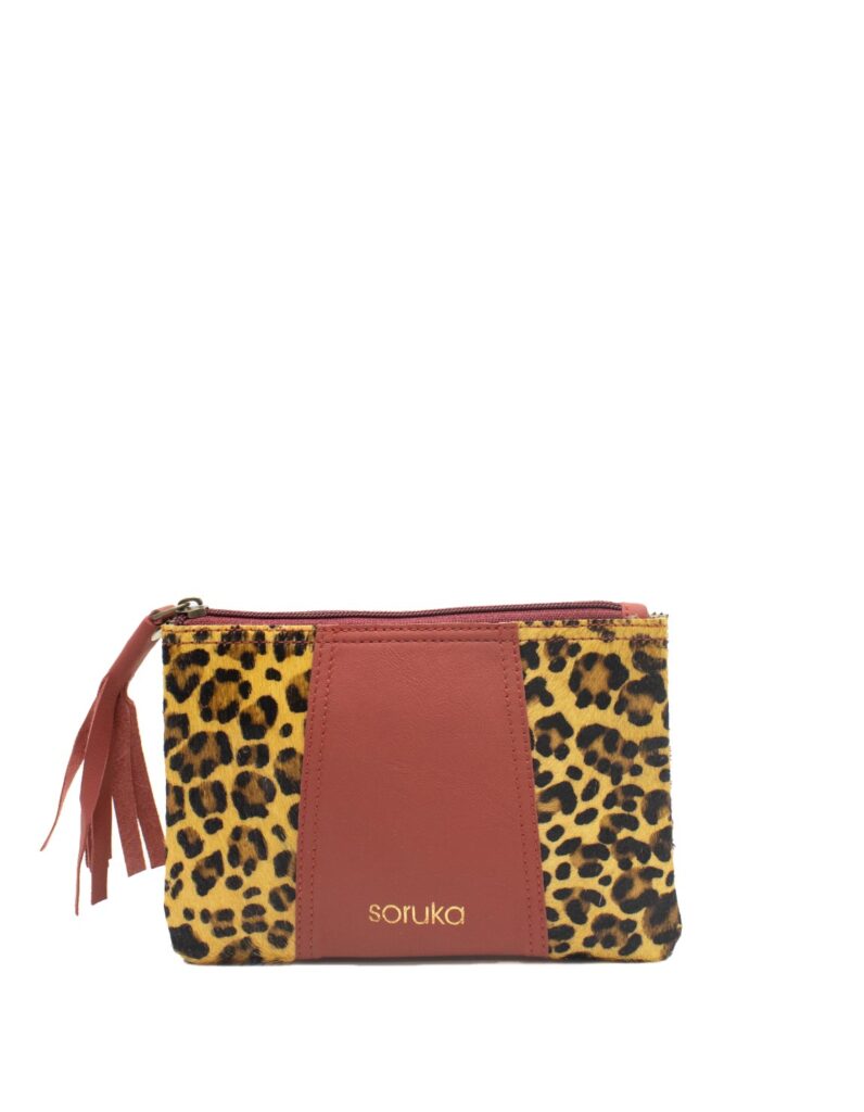 Carly_recycledleather_19_01_26 (15).jpg