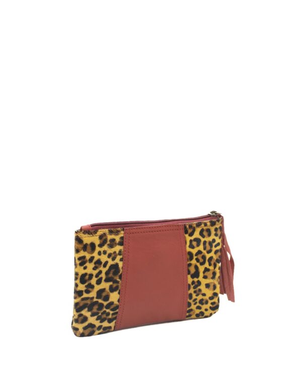 Carly_recycledleather_19_01_26 (17).jpg