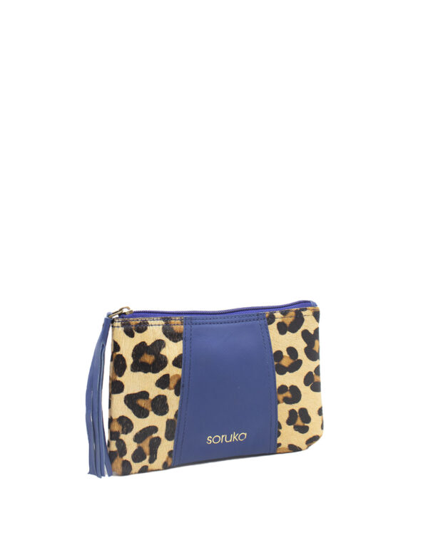 Carly_recycledleather_19_01_26 (2).jpg