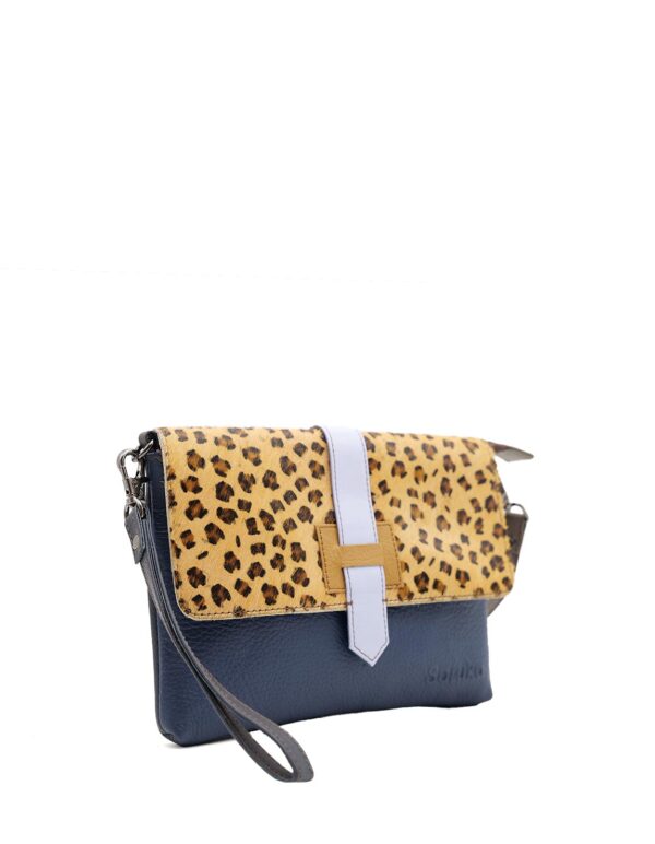 Selena_soruka_recycledleatherbag_250725 (17).jpg