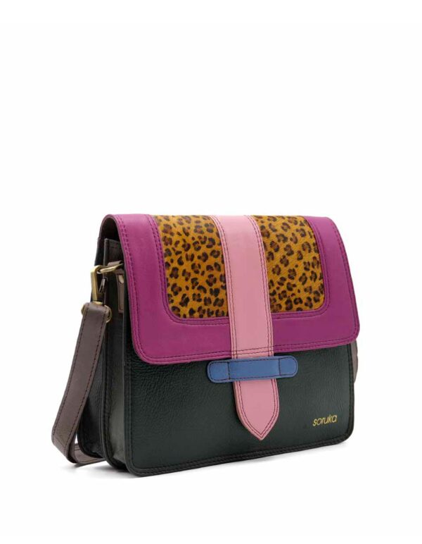 istanbul_recycledleather_280126 (2).jpg