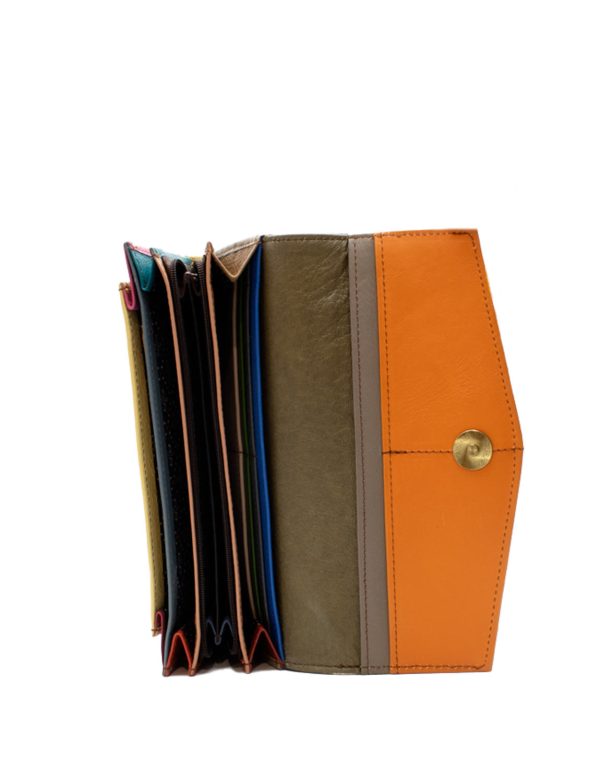 lettersmart_recycledleather_260226 (58).jpg