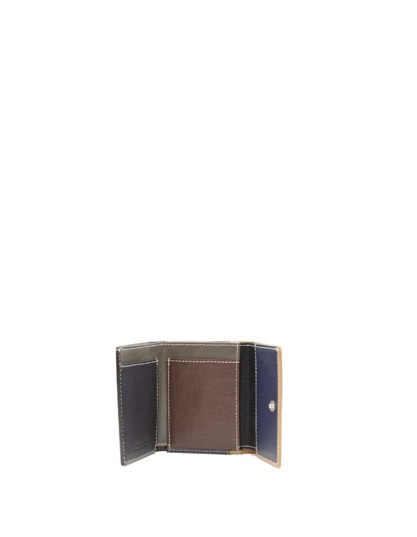 luton_recycledleather_200226 (44).jpg