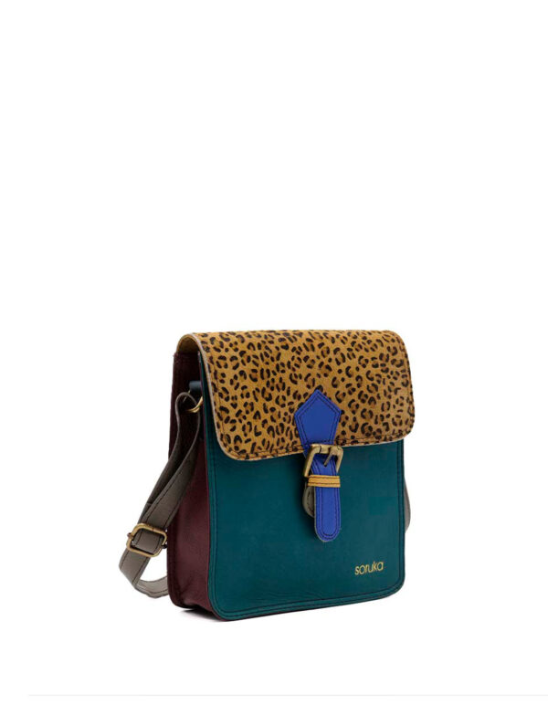 seoul_recycledleather_280126 (2).jpg