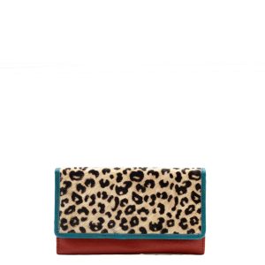 slimwallet_recycledleather_250226 (25).jpg