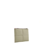 Milos cardholder recycled 110625 (21).jpg