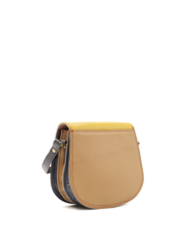 Riga_soruka_recycledleatherbag_080525 (9).jpg