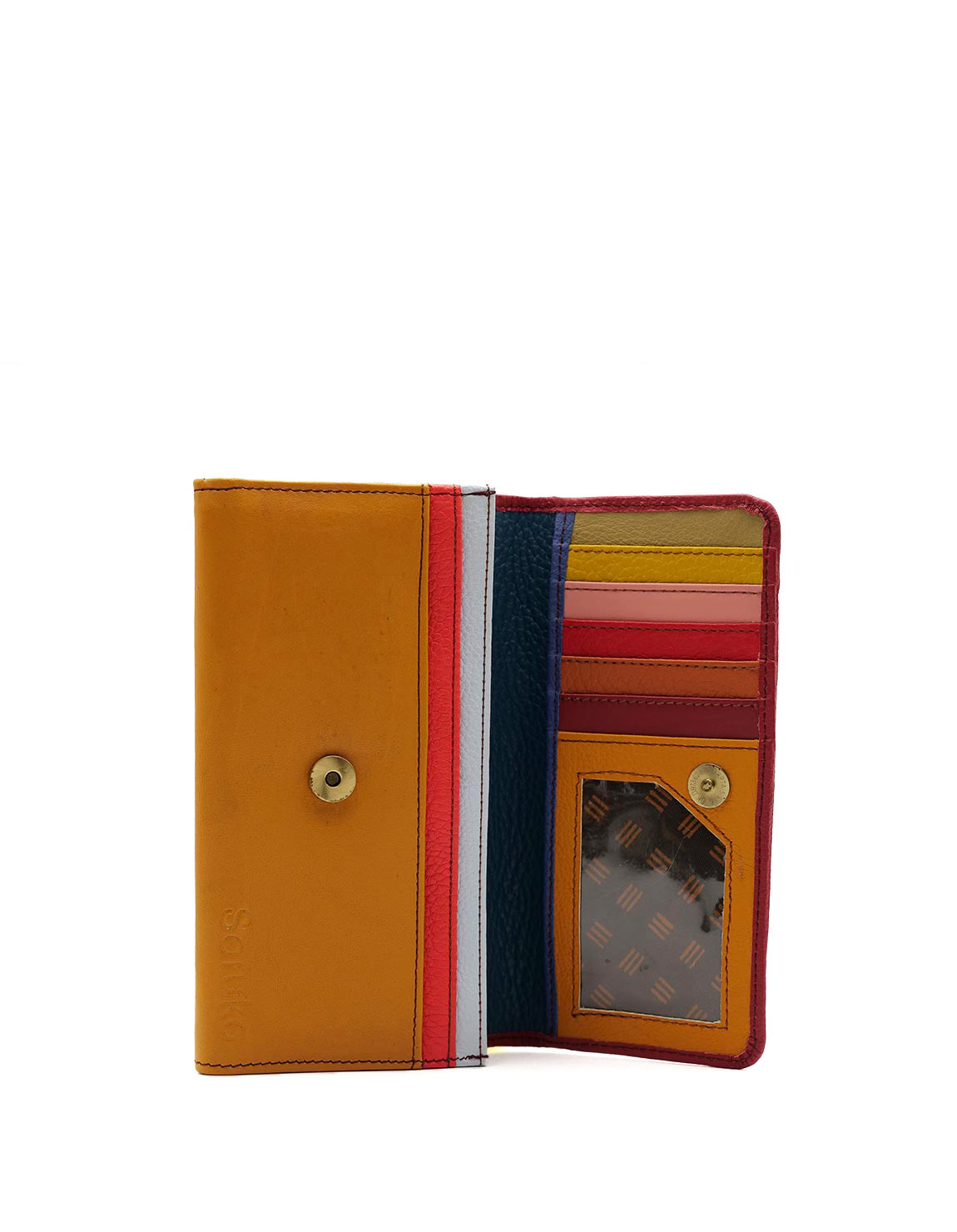 Slim-Wallet-recycled-leather_060225 (18).jpg