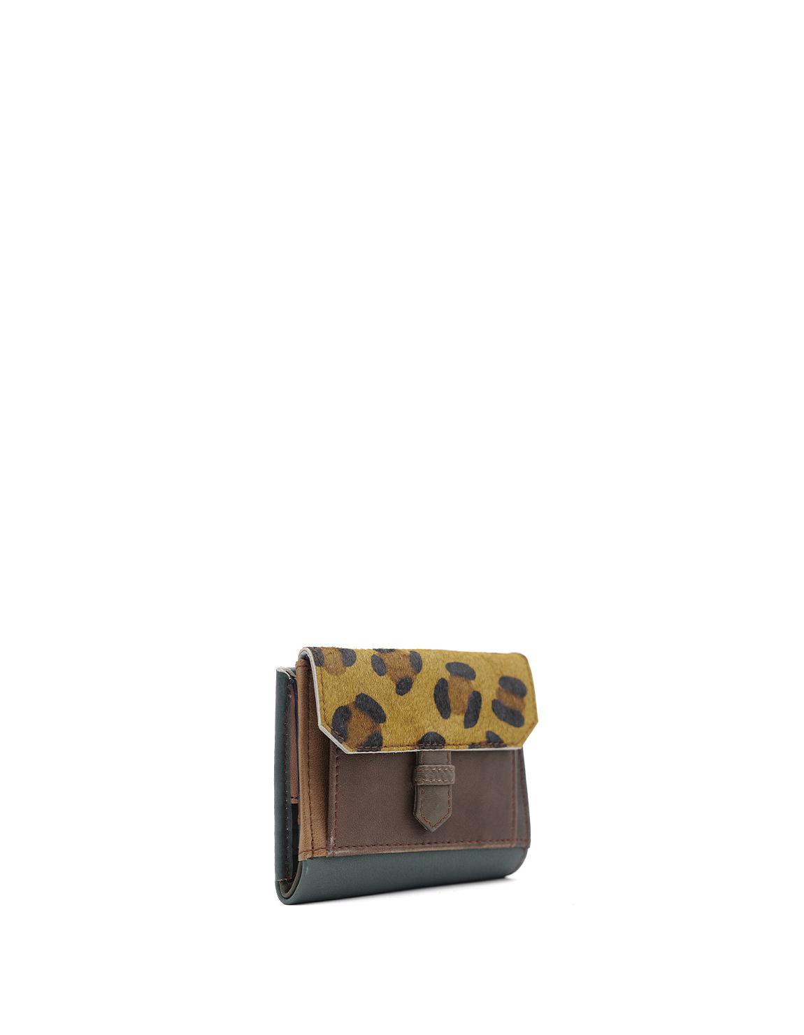 Small-wallet-Soruka-190325-2
