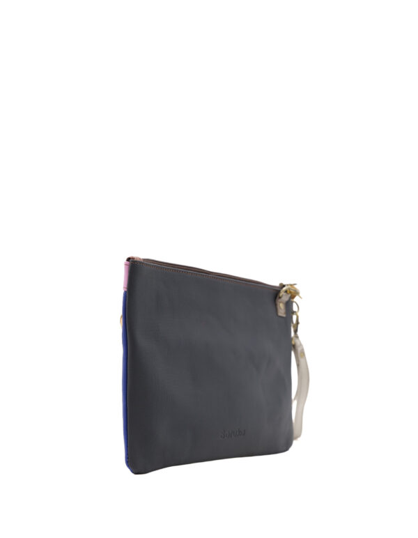 Valencia_recycledleather_121125 (33).jpg