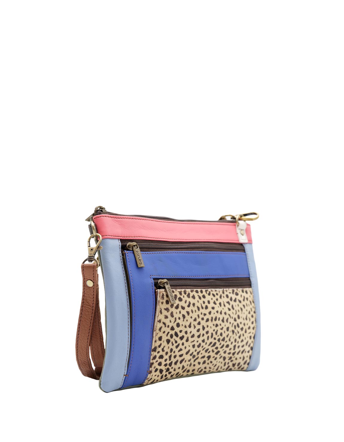 Valencia_recycledleather_121125 (5).jpg