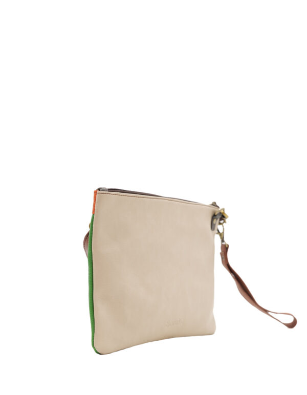 Valencia_recycledleather_121125 (66).jpg