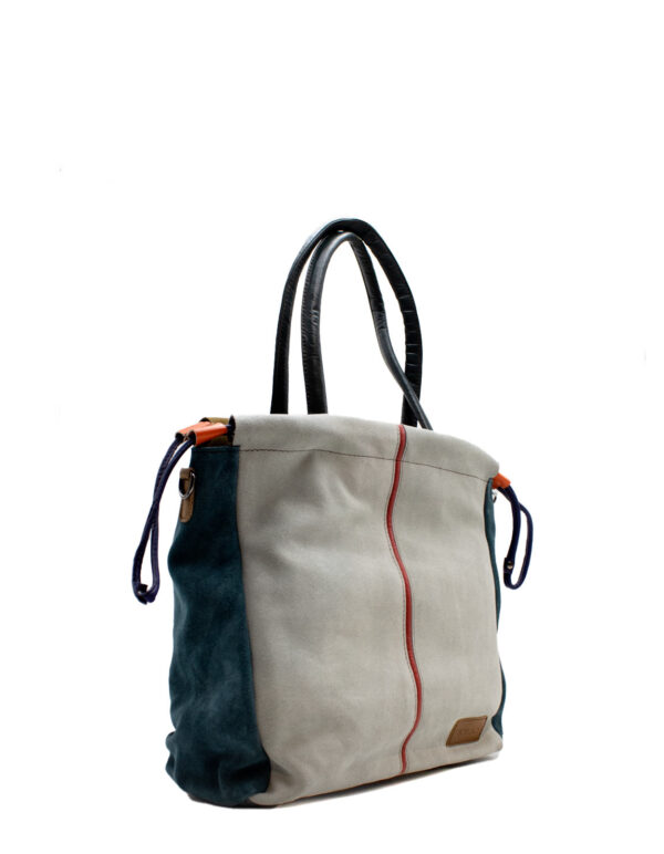 amsterdam_recycledleather_261125 (2).jpg