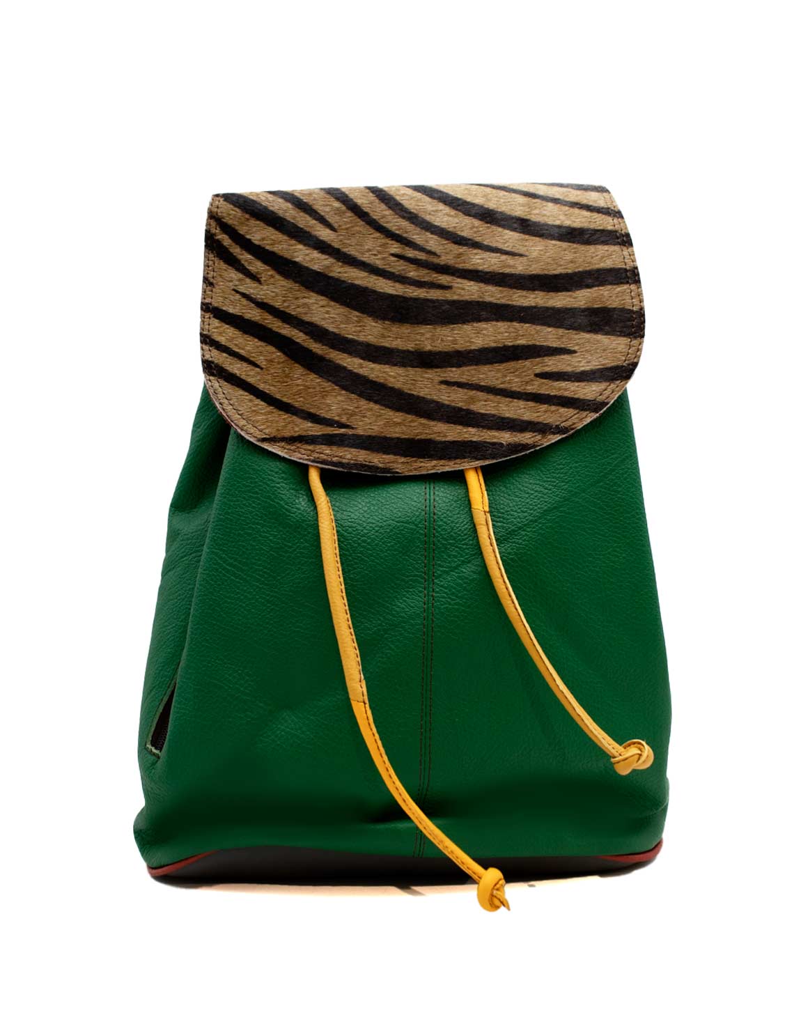 carolina_recycledleather_261125 (1).jpg