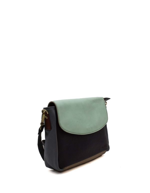 Nancy_soruka_recycledleatherbag_071125 (20).jpg