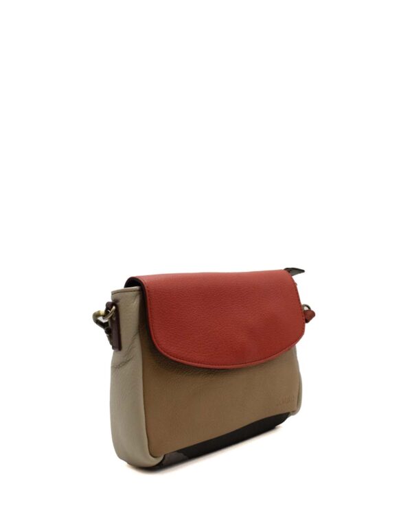 Nancy_soruka_recycledleatherbag_071125 (23).jpg