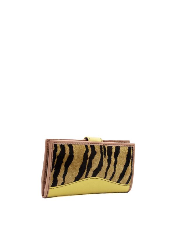 wisewallet_recycledleather_29_12_25 (30).jpg